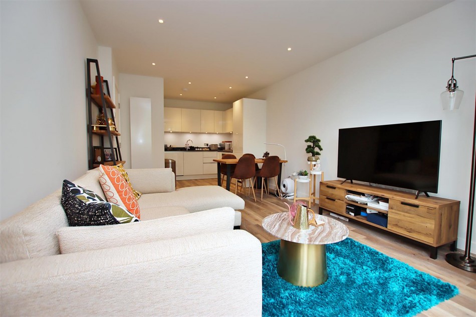 Images for Millar House, Station Road, Borehamwood EAID:SIMMONSESTAPI BID:1