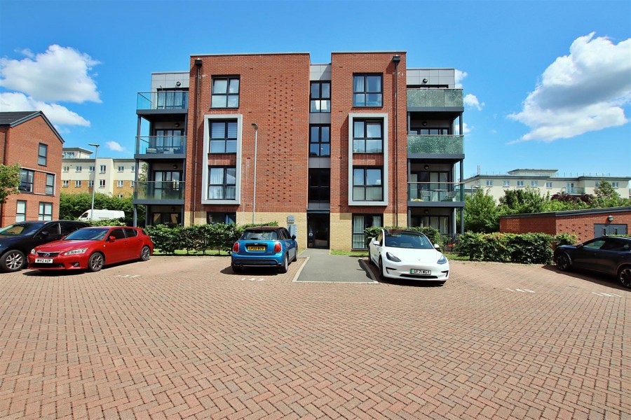 Images for Cavendish Hall House,Holmesley Road, Borehamwood EAID:SIMMONSESTAPI BID:1
