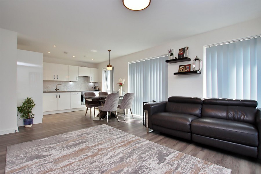 Images for Cavendish Hall House,Holmesley Road, Borehamwood EAID:SIMMONSESTAPI BID:1