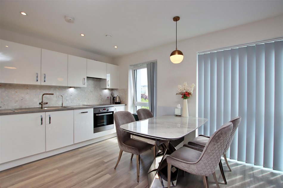 Images for Cavendish Hall House,Holmesley Road, Borehamwood EAID:SIMMONSESTAPI BID:1