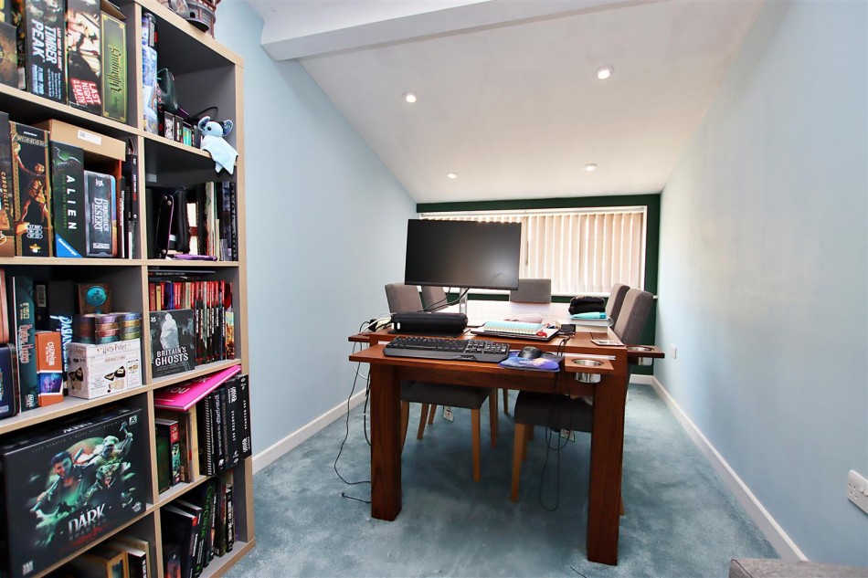 Images for Stainer Road, Borehamwood EAID:SIMMONSESTAPI BID:1