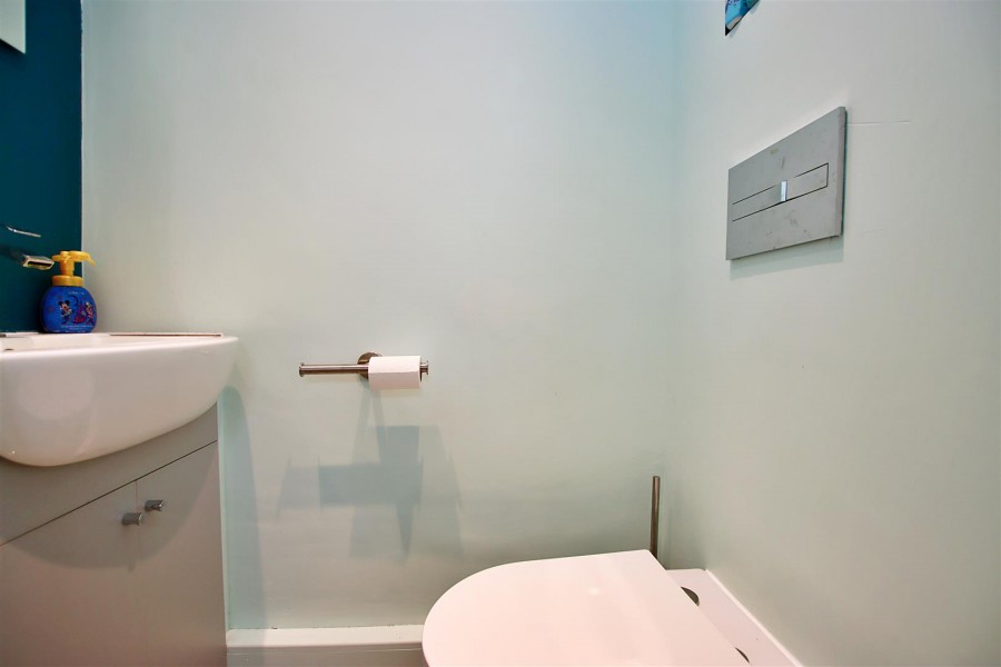 Images for Stainer Road, Borehamwood EAID:SIMMONSESTAPI BID:1