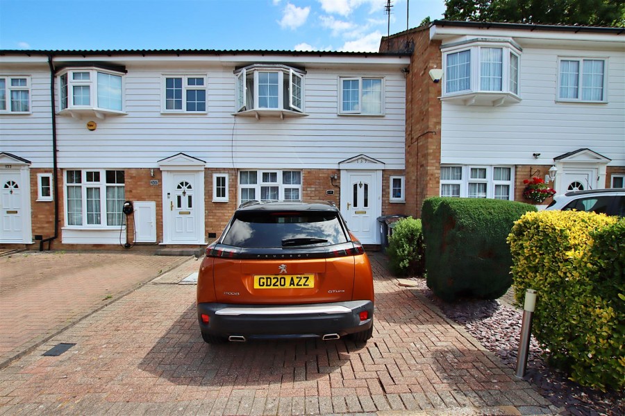 Images for Whitehouse Avenue, Borehamwood EAID:SIMMONSESTAPI BID:1