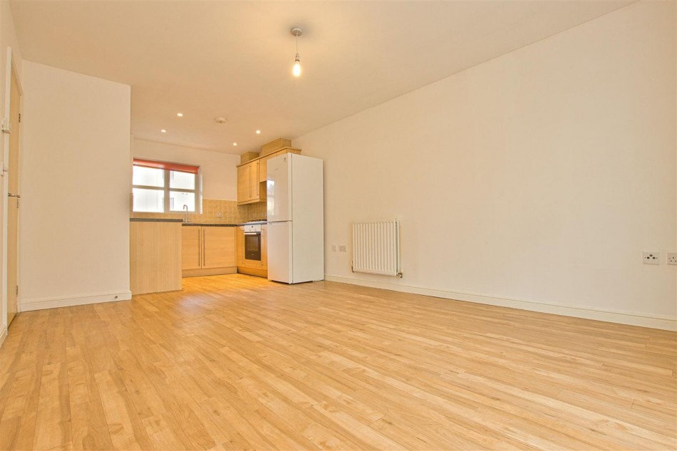 Images for Wilding Court,Whitehall Close, Borehamwood EAID:SIMMONSESTAPI BID:1