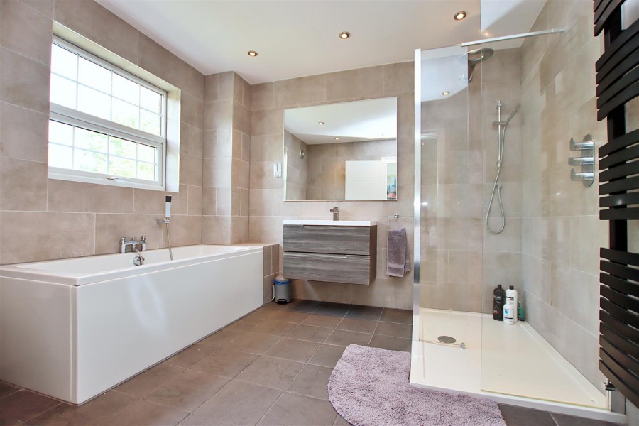 Images for Cavendish Crescent, Elstree EAID:SIMMONSESTAPI BID:1