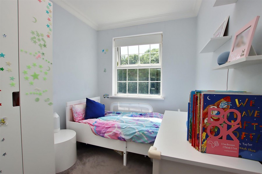 Images for Cavendish Crescent, Elstree EAID:SIMMONSESTAPI BID:1