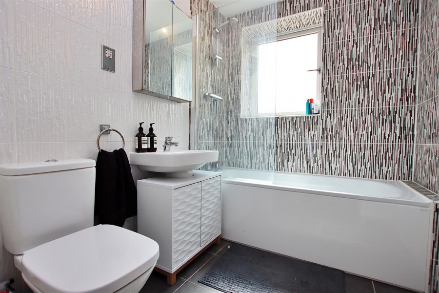 Images for Gemini Park,Manor Way, Borehamwood EAID:SIMMONSESTAPI BID:1