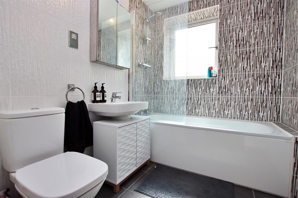 Images for Gemini Park,Manor Way, Borehamwood EAID:SIMMONSESTAPI BID:1