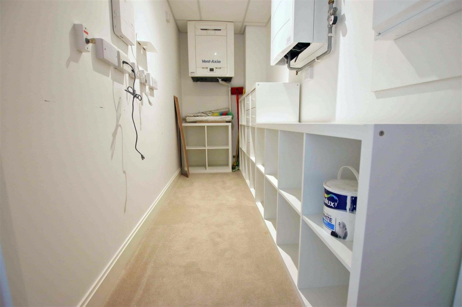 Images for Goldwyn House,Studio Way, Borehamwood EAID:SIMMONSESTAPI BID:1