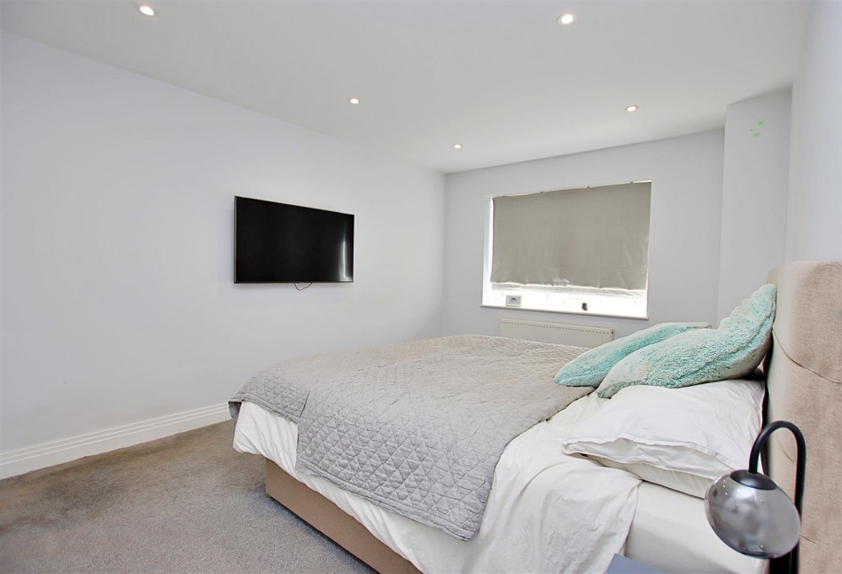 Images for Shenley Road, Borehamwood EAID:SIMMONSESTAPI BID:1