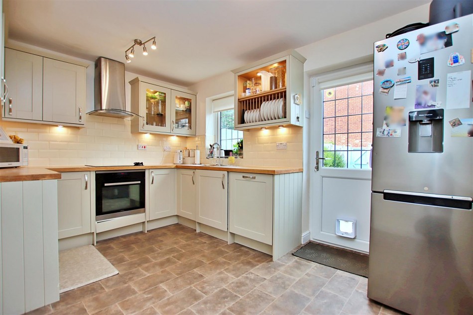 Images for Wilcox Close, Borehamwood EAID:SIMMONSESTAPI BID:1