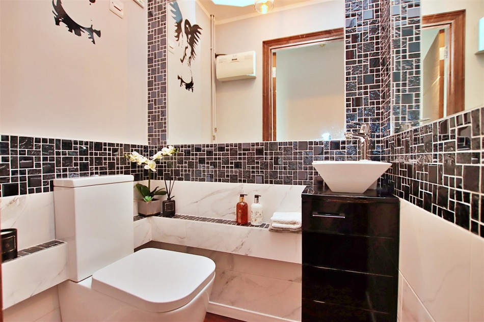 Images for Neagle Close, Borehamwood EAID:SIMMONSESTAPI BID:1