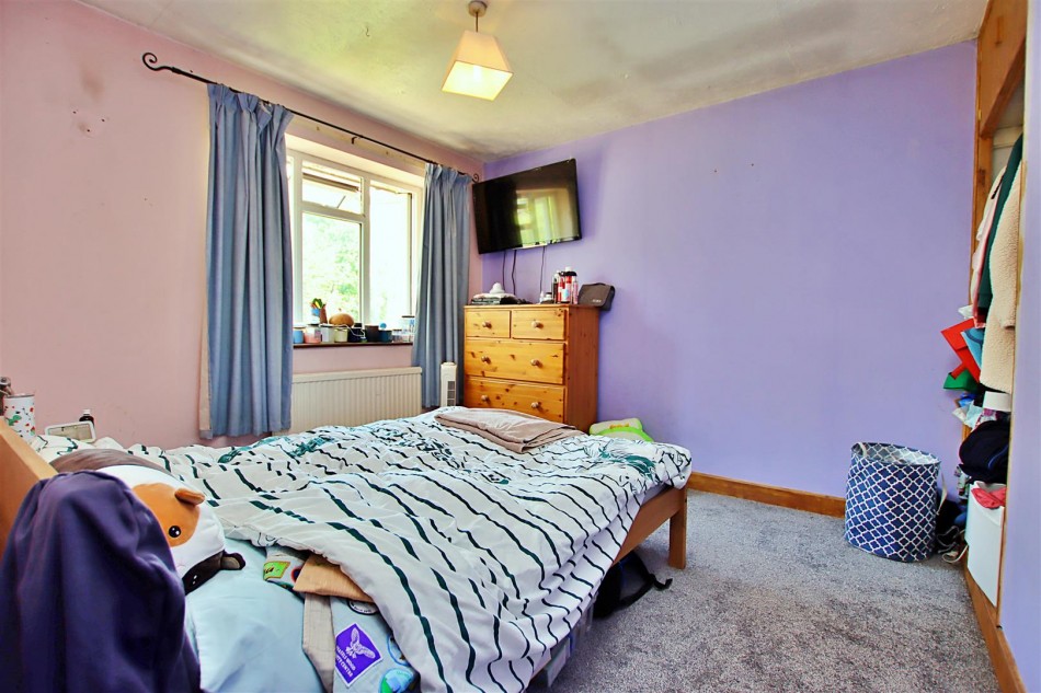 Images for Furzehill Road, Borehamwood EAID:SIMMONSESTAPI BID:1