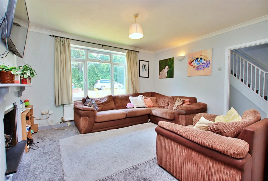 Images for Furzehill Road, Borehamwood EAID:SIMMONSESTAPI BID:1