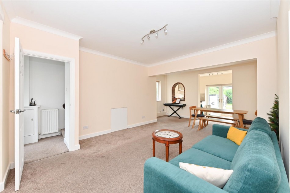 Images for Cardinal Avenue, Borehamwood EAID:SIMMONSESTAPI BID:1