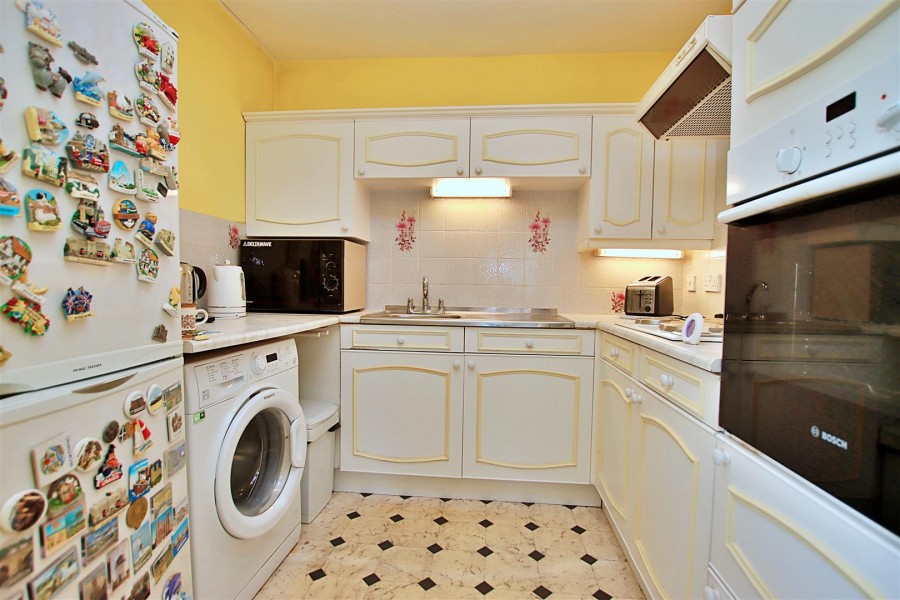 Images for Fairbanks Lodge,Furzehill Road, Borehamwood EAID:SIMMONSESTAPI BID:1
