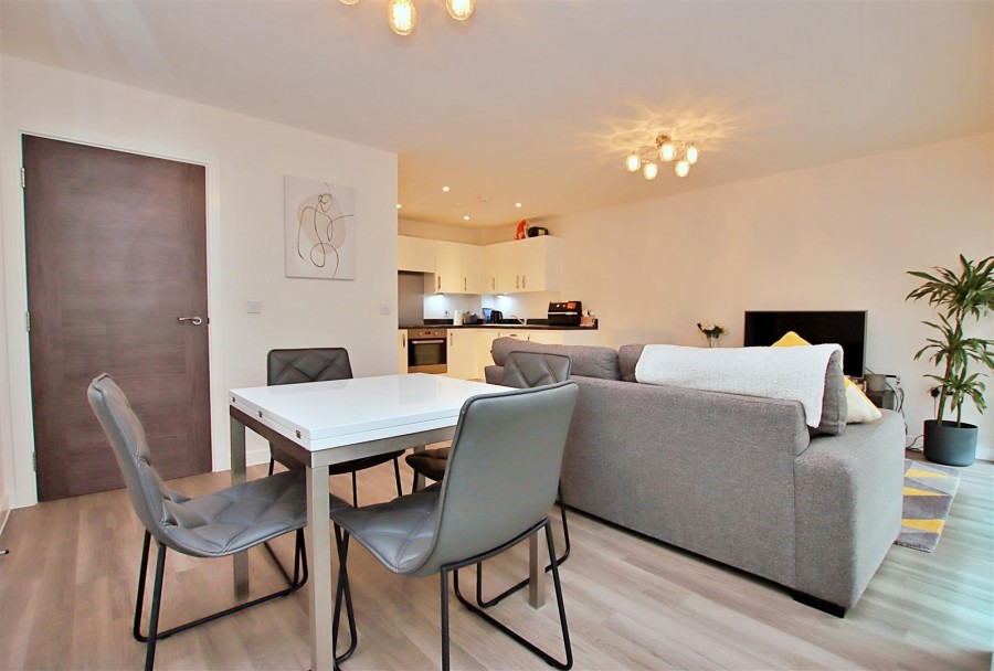 Images for Darwin House,Holmesley Road, Borehamwood EAID:SIMMONSESTAPI BID:1