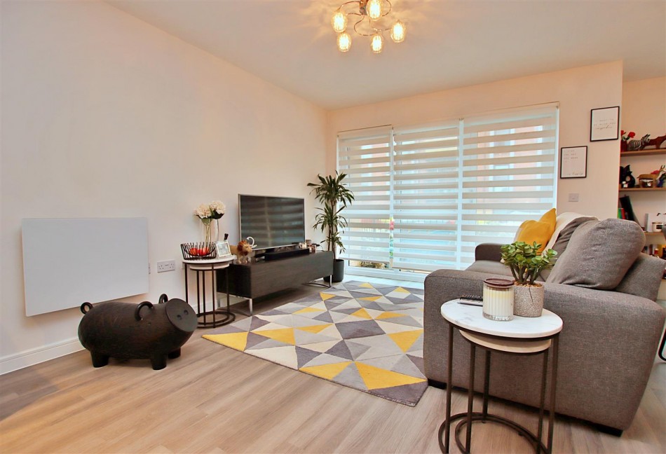 Images for Darwin House,Holmesley Road, Borehamwood EAID:SIMMONSESTAPI BID:1