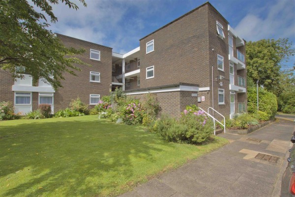 The Reddings,Red Road, Borehamwood - EAID:SIMMONSESTAPI, BID:1