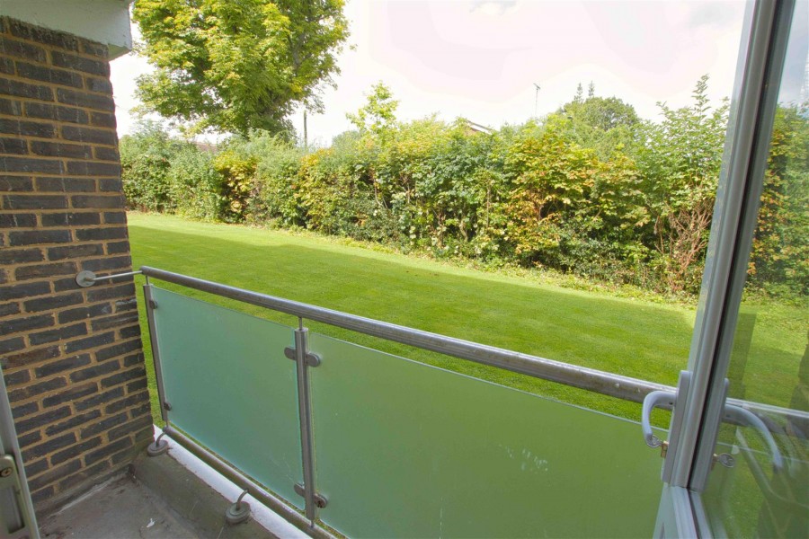 Images for The Reddings,Red Road, Borehamwood EAID:SIMMONSESTAPI BID:1