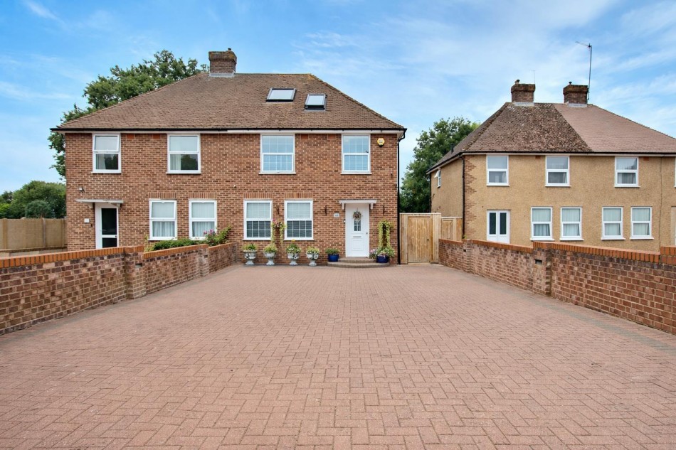 Images for Edulf Road, Borehamwood EAID:SIMMONSESTAPI BID:1