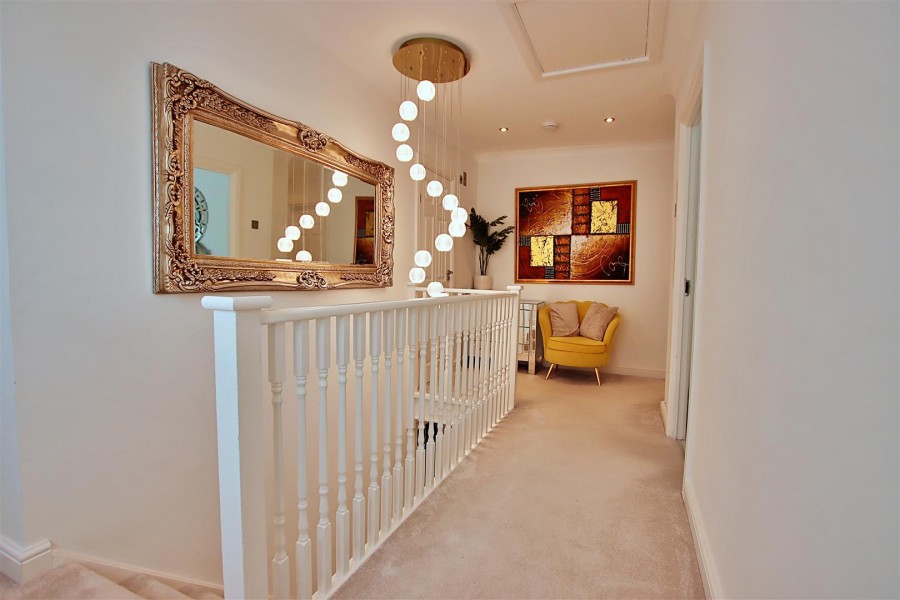 Images for Theobald Street, Borehamwood EAID:SIMMONSESTAPI BID:1