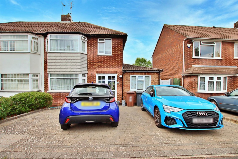 Images for Lullington Garth, Borehamwood EAID:SIMMONSESTAPI BID:1