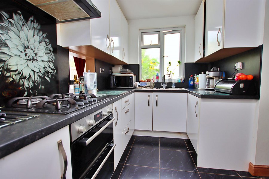 Images for Lullington Garth, Borehamwood EAID:SIMMONSESTAPI BID:1