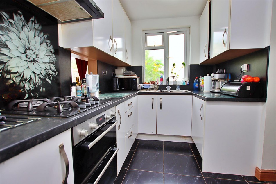 Images for Lullington Garth, Borehamwood EAID:SIMMONSESTAPI BID:1