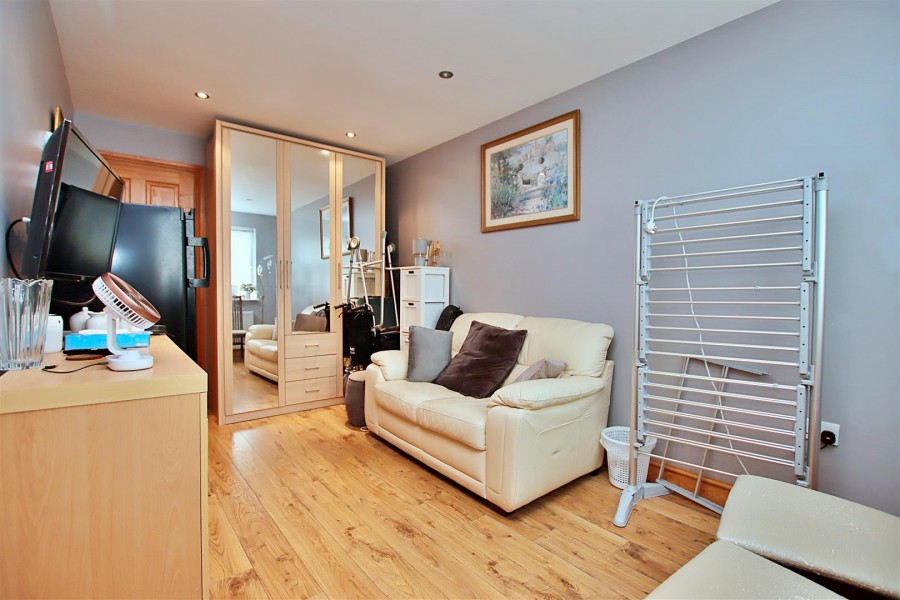 Images for Lullington Garth, Borehamwood EAID:SIMMONSESTAPI BID:1