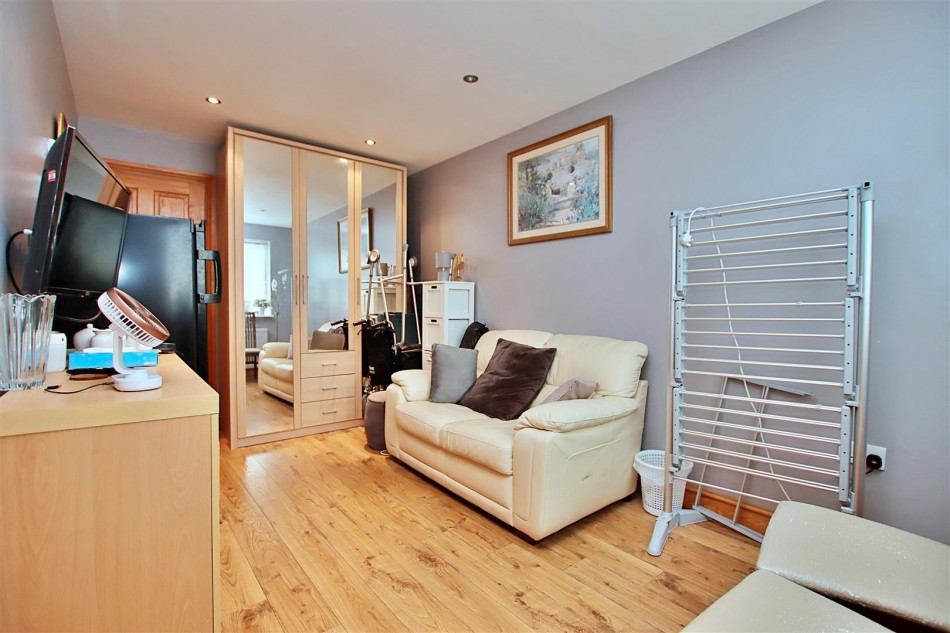 Images for Lullington Garth, Borehamwood EAID:SIMMONSESTAPI BID:1