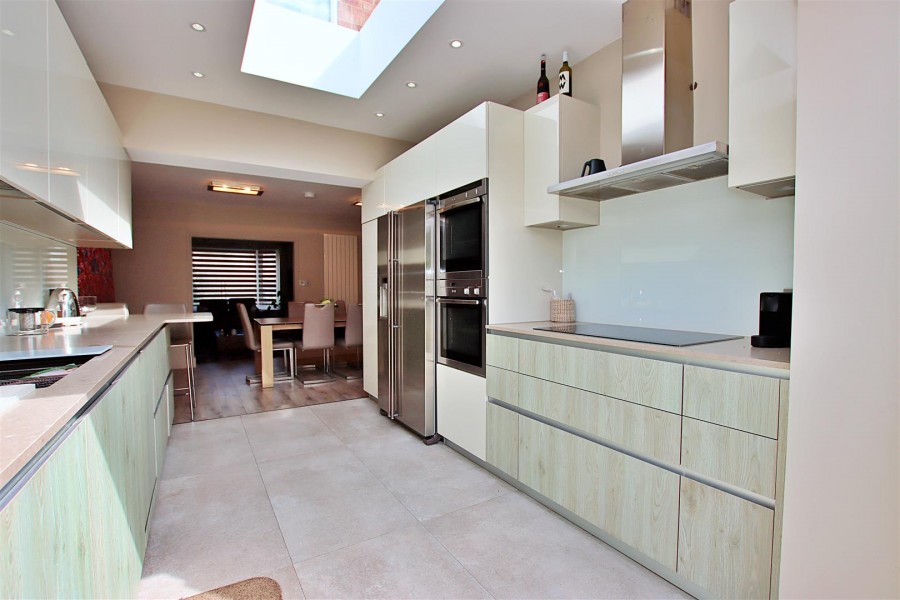 Images for Featherstone Gardens, Borehamwood EAID:SIMMONSESTAPI BID:1