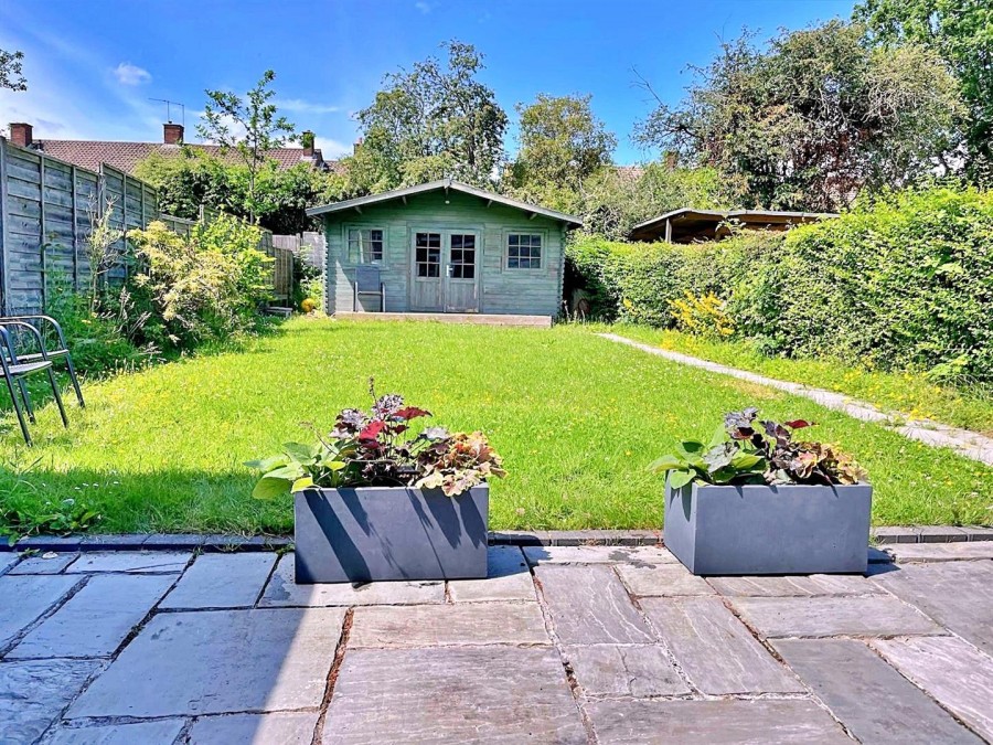 Images for Featherstone Gardens, Borehamwood EAID:SIMMONSESTAPI BID:1