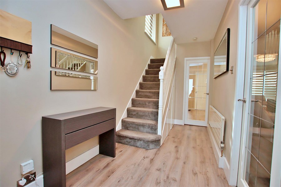 Images for Featherstone Gardens, Borehamwood EAID:SIMMONSESTAPI BID:1