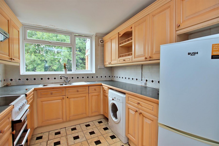 Images for Holt Close, Elstree EAID:SIMMONSESTAPI BID:1