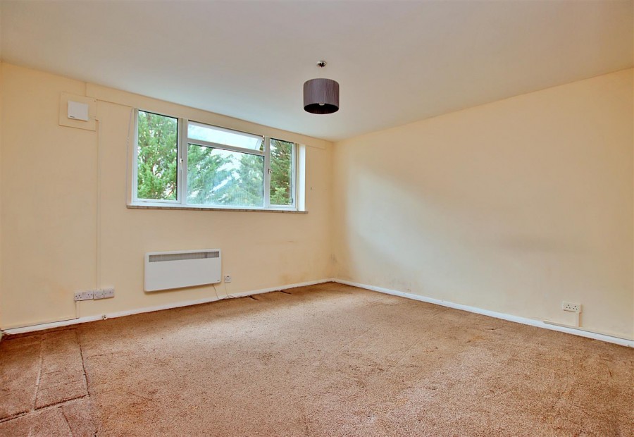 Images for Holt Close, Elstree EAID:SIMMONSESTAPI BID:1