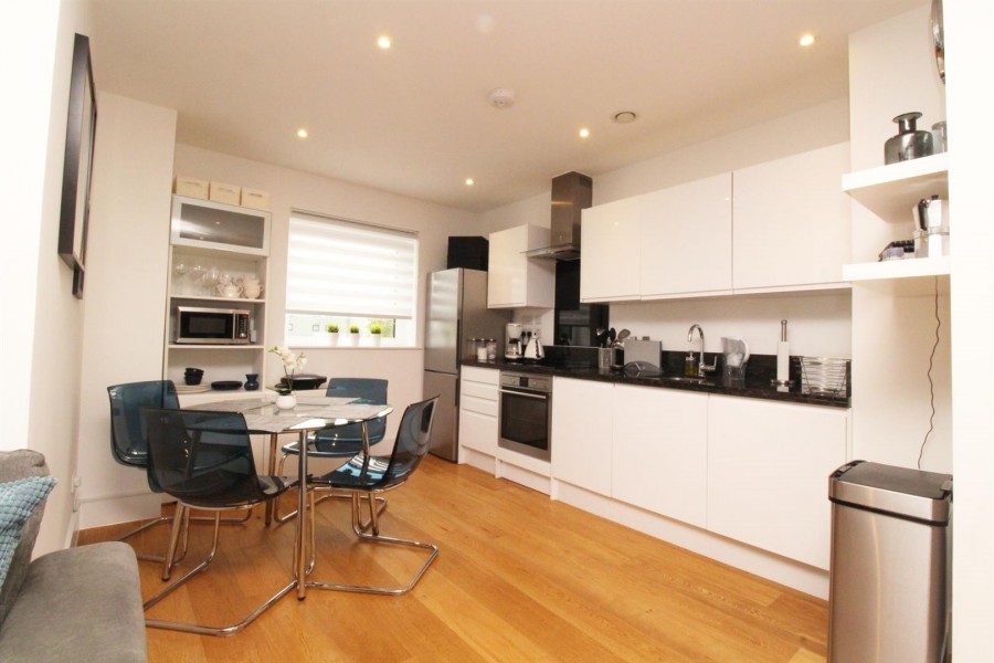 Images for Elstree Way, Borehamwood EAID:SIMMONSESTAPI BID:1