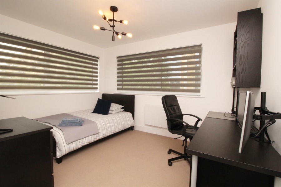 Images for Elstree Way, Borehamwood EAID:SIMMONSESTAPI BID:1