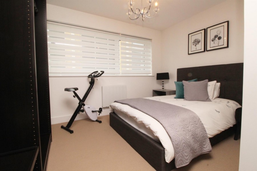 Images for Elstree Way, Borehamwood EAID:SIMMONSESTAPI BID:1