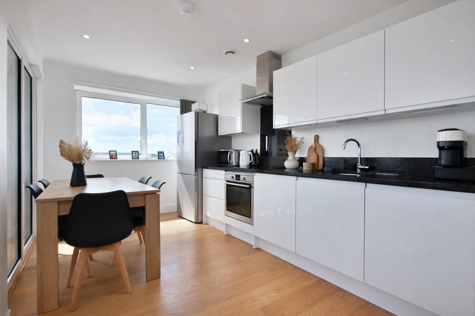 Images for Elstree House,Elstree Way, Borehamwood EAID:SIMMONSESTAPI BID:1