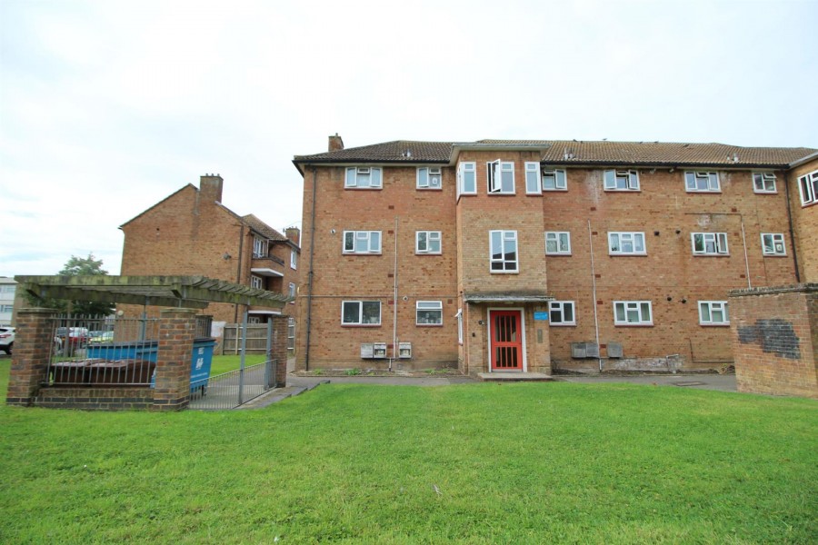 Images for Allerton Close, Borehamwood EAID:SIMMONSESTAPI BID:1