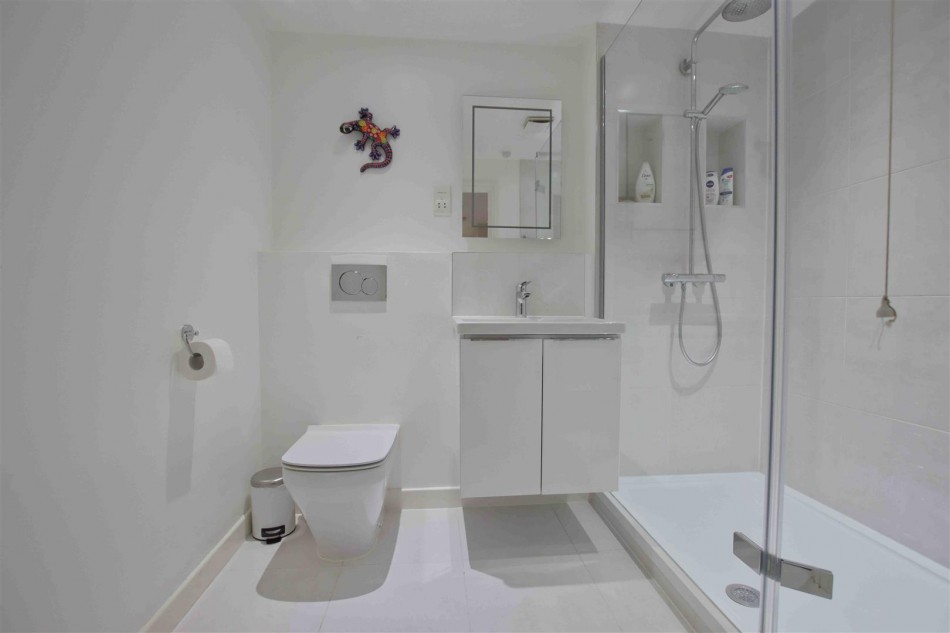 Images for Coleridge Way, Borehamwood EAID:SIMMONSESTAPI BID:1