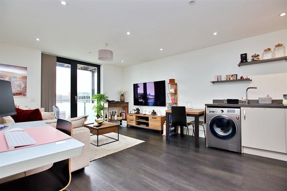Images for Horizon Place, Studio Way, Borehamwood EAID:SIMMONSESTAPI BID:1