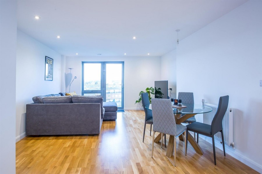 Images for Franklin Court,Brook Road, Borehamwood EAID:SIMMONSESTAPI BID:1