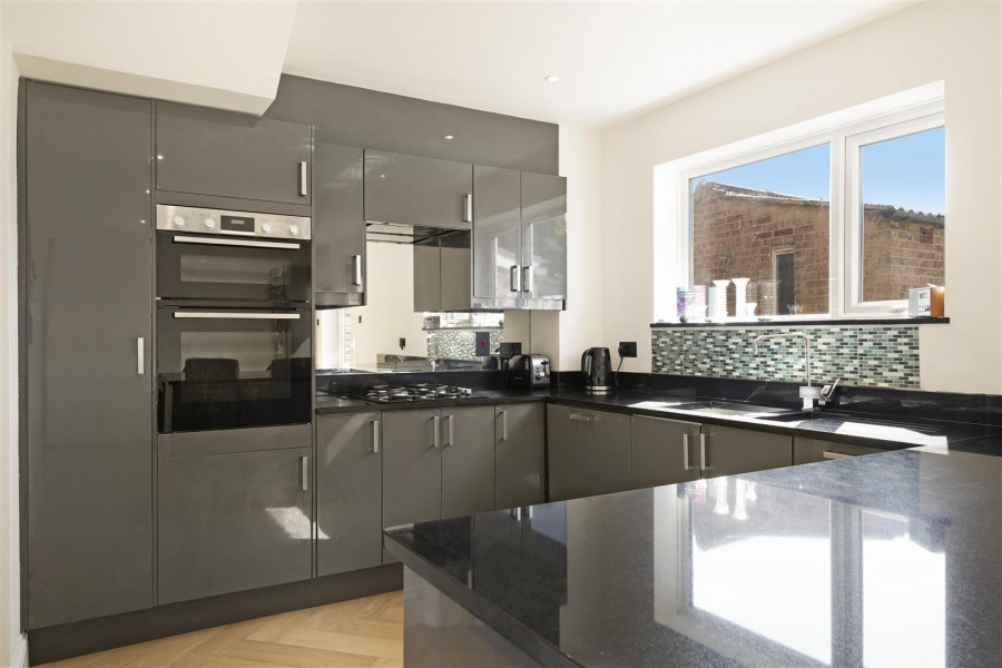 Images for Thornbury Gardens, Borehamwood EAID:SIMMONSESTAPI BID:1