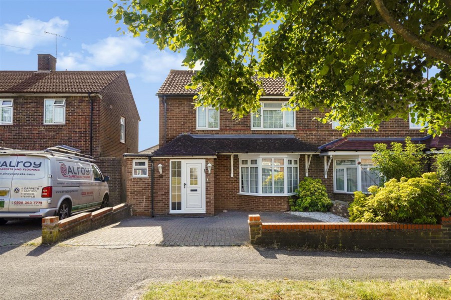 Images for Thornbury Gardens, Borehamwood EAID:SIMMONSESTAPI BID:1