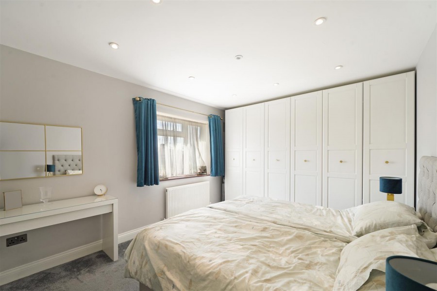 Images for Thornbury Gardens, Borehamwood EAID:SIMMONSESTAPI BID:1