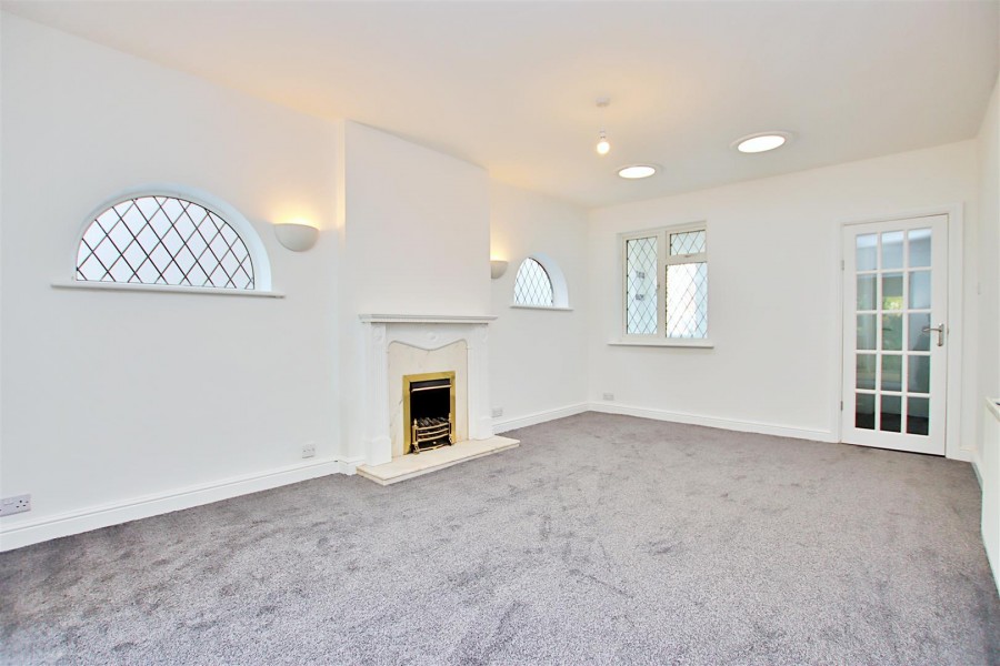 Images for Grosvenor Road, Borehamwood EAID:SIMMONSESTAPI BID:1