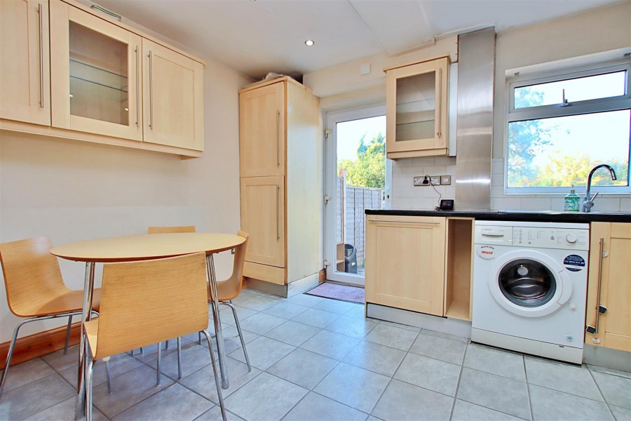 Images for Wilcox Close, Borehamwood EAID:SIMMONSESTAPI BID:1
