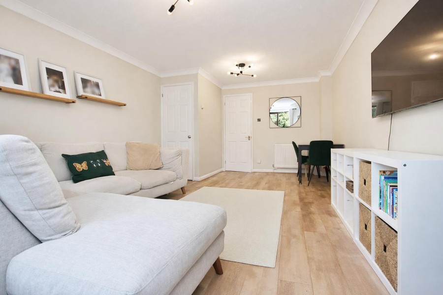 Images for Oberon Close, Borehamwood EAID:SIMMONSESTAPI BID:1